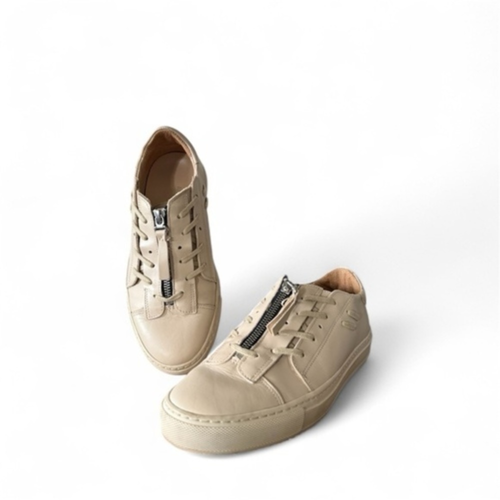 Axel Arigato Beige Leather Zip Sneakers